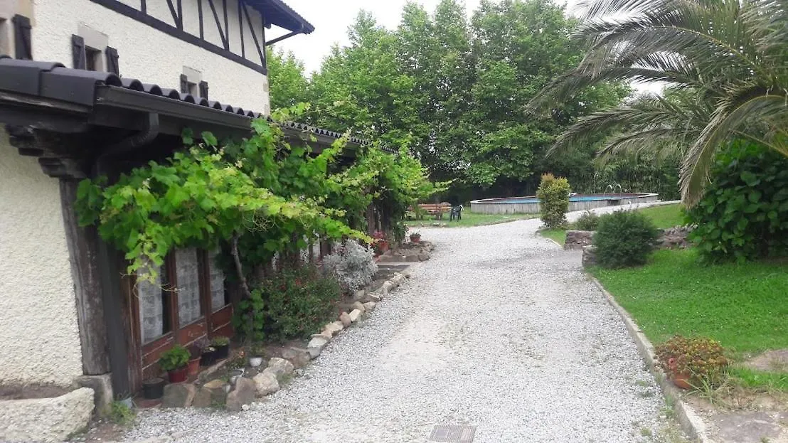 Caserio Barraca Apartment Irun Homestay